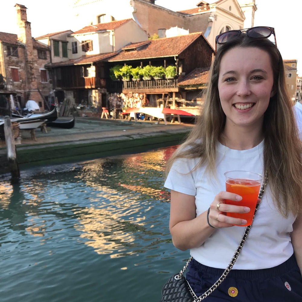 Meet your Posher, Sierra